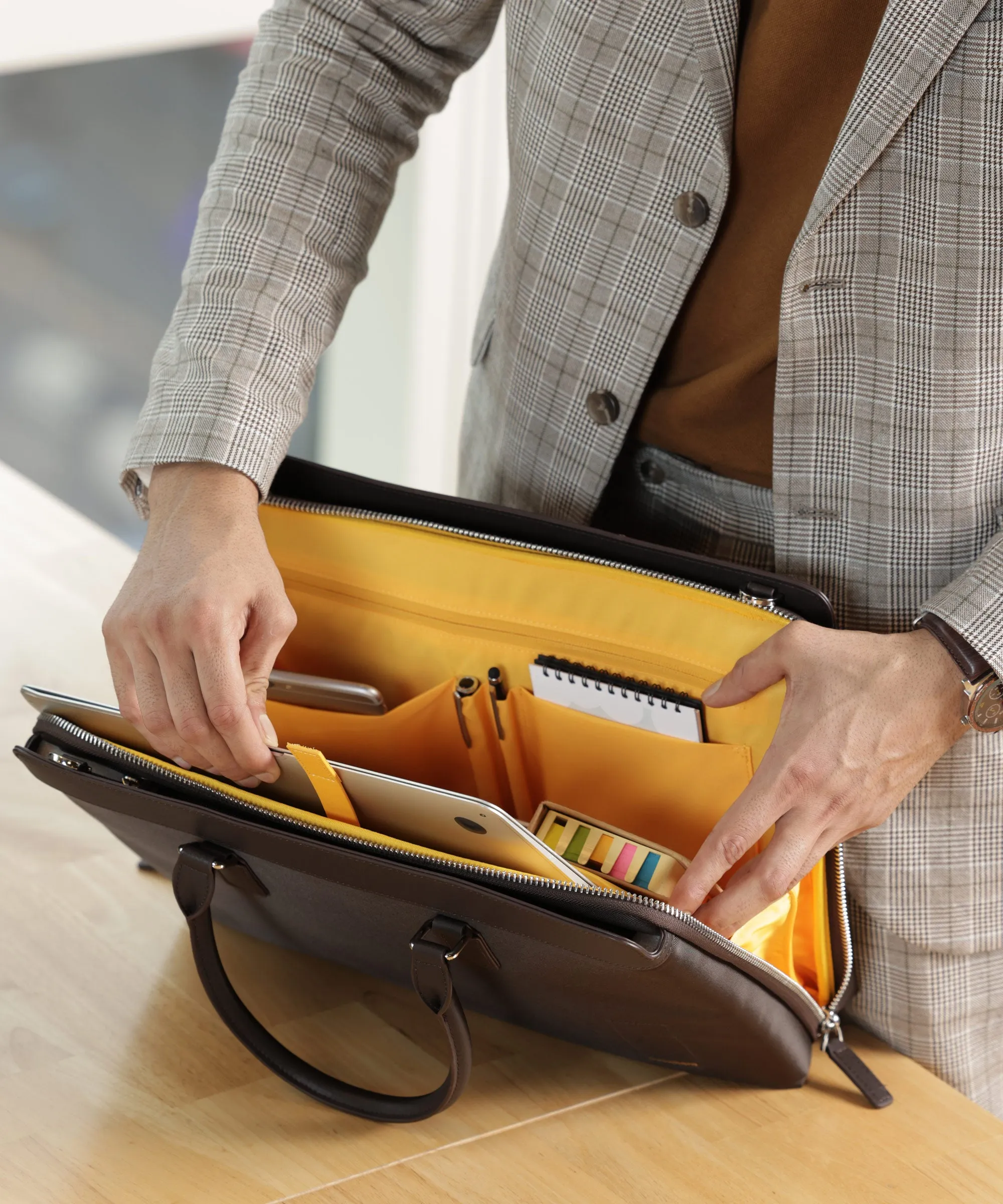 The Briefcase Pro - Image 27