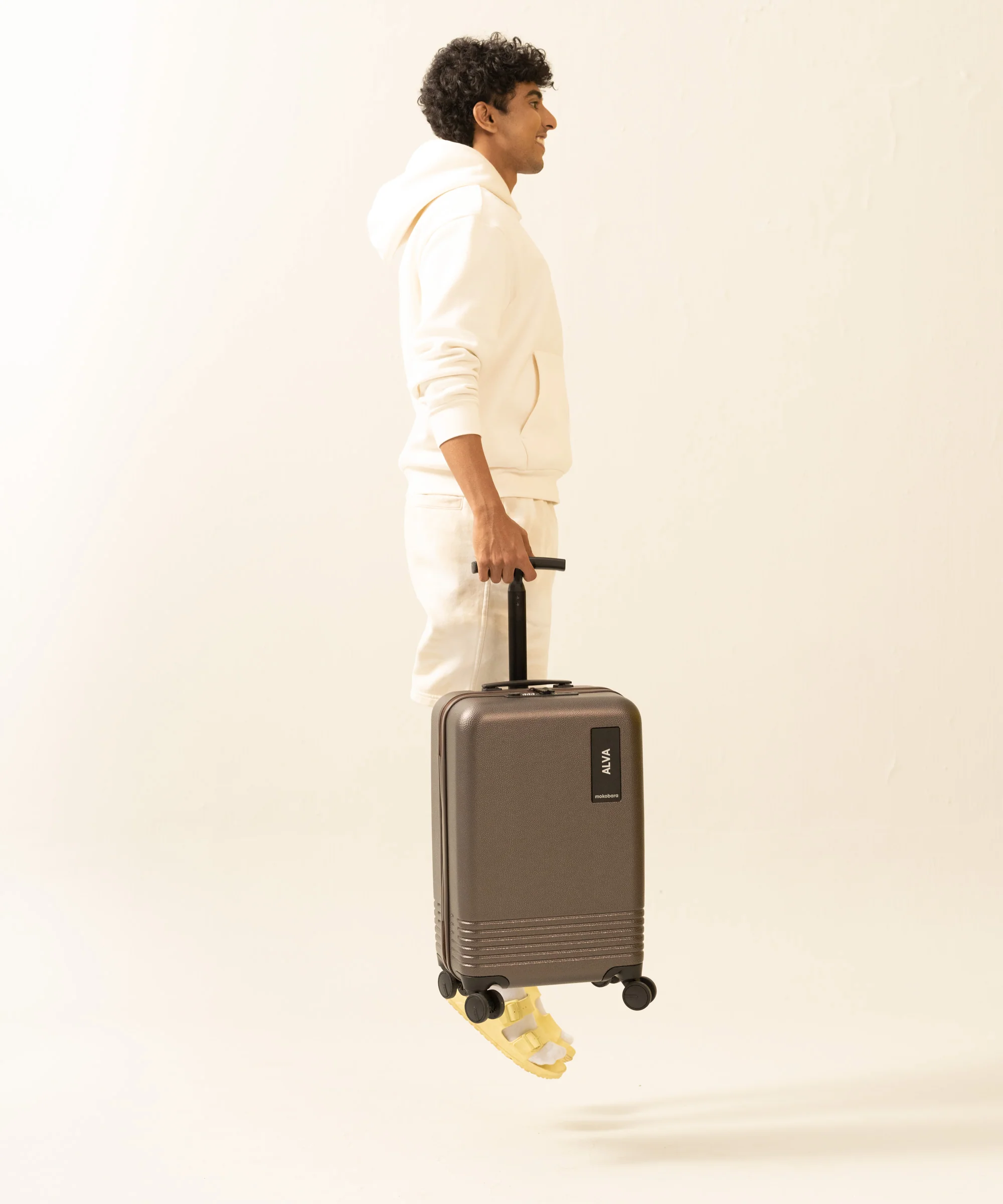 The Float - Cabin Luggage - Image 7