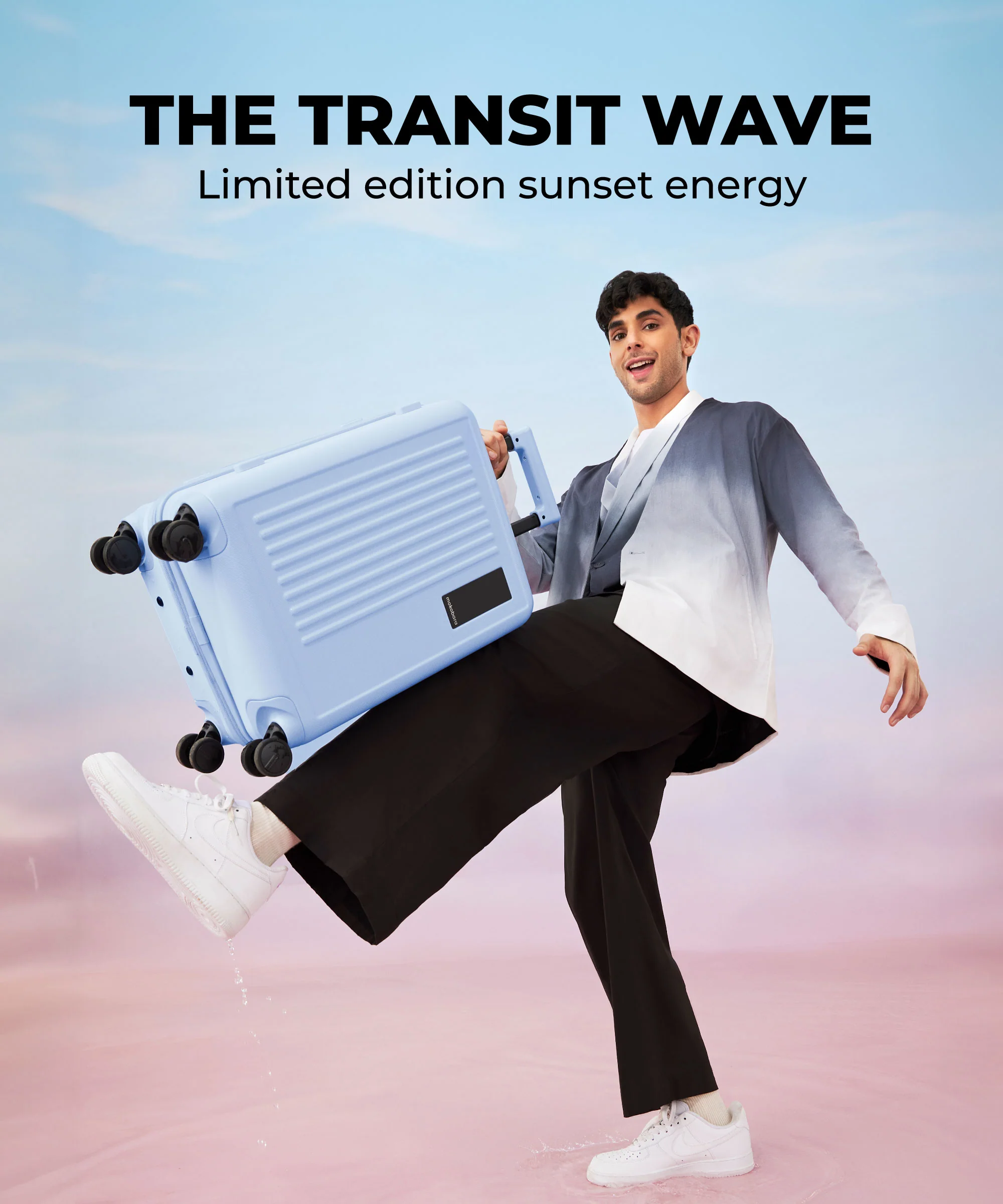 The Transit Wave - Cabin - Image 13